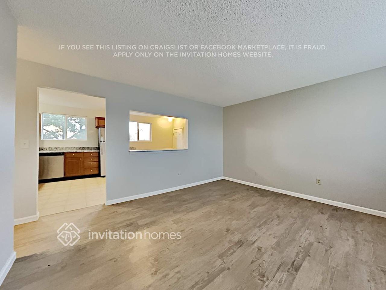 15831 E Bates Pl - Photo 5 of 16