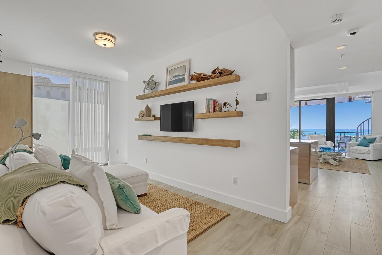 106 Inlet Way #305 - Photo 6 of 39