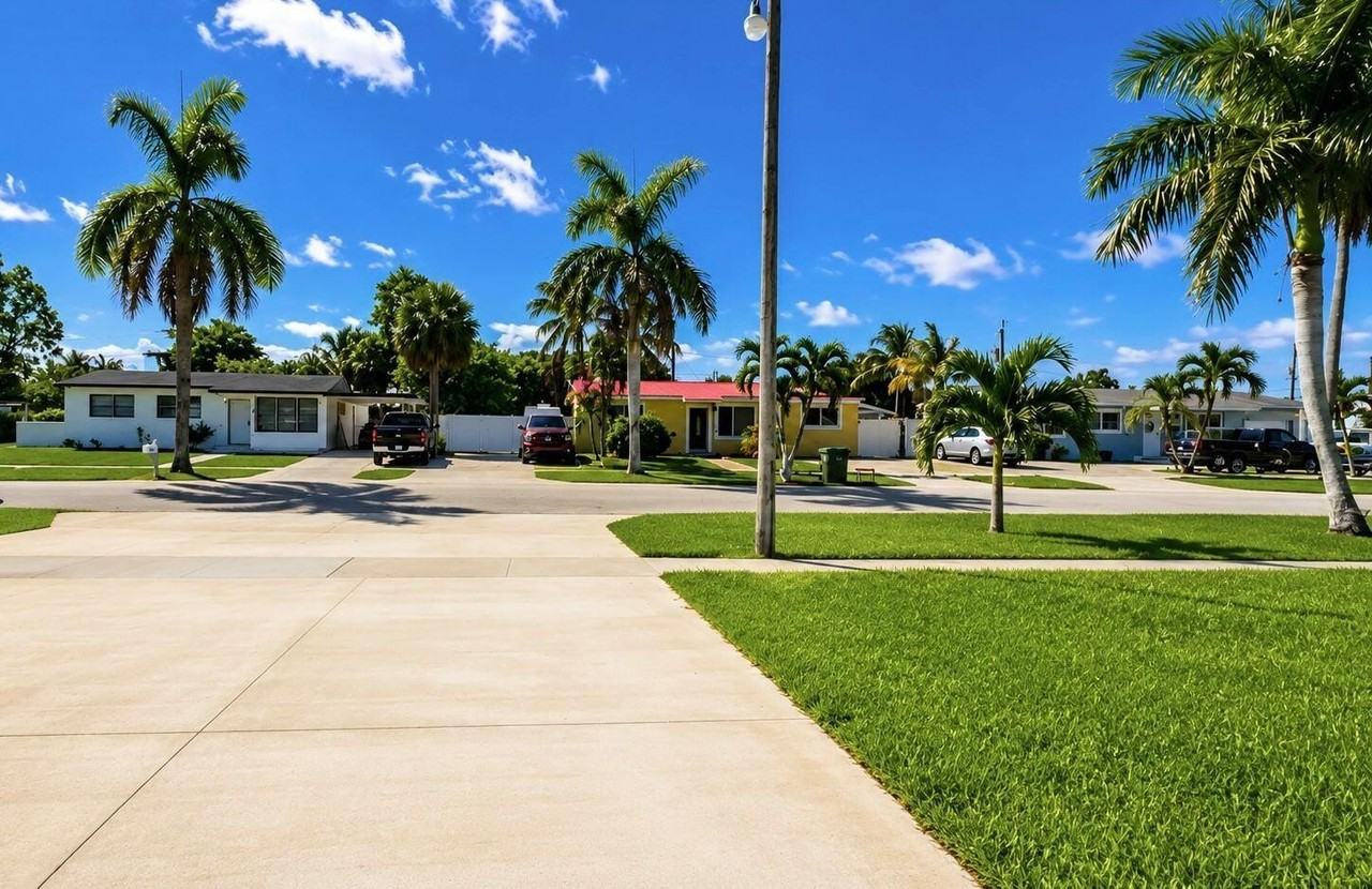 124 Abaco Dr - Photo 5 of 27