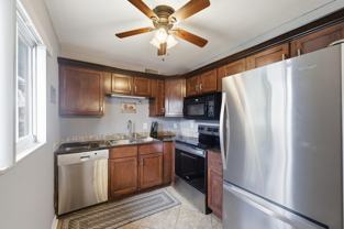 376 Saxony H - Photo 1 of 1