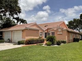 5574 Royal Lake Cir - Photo 1 of 1