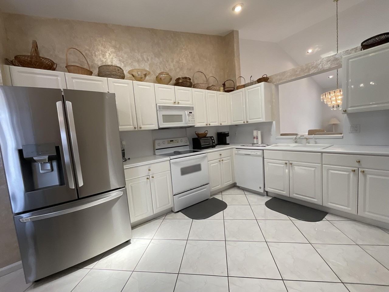 5574 Royal Lake Cir - Photo 7 of 41