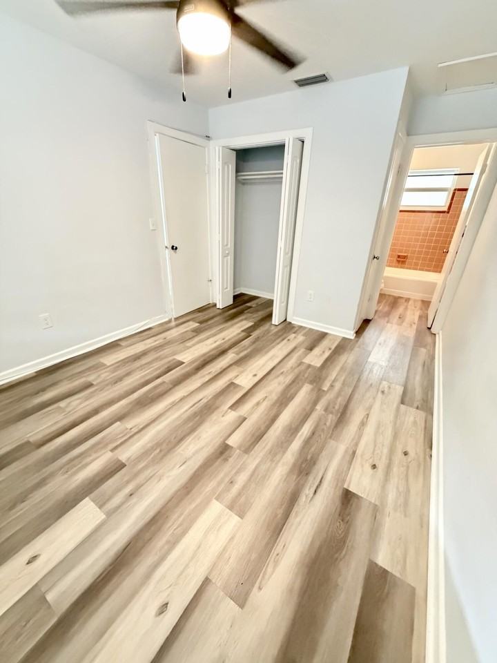 1502 N J St #2 - Photo 6 of 7