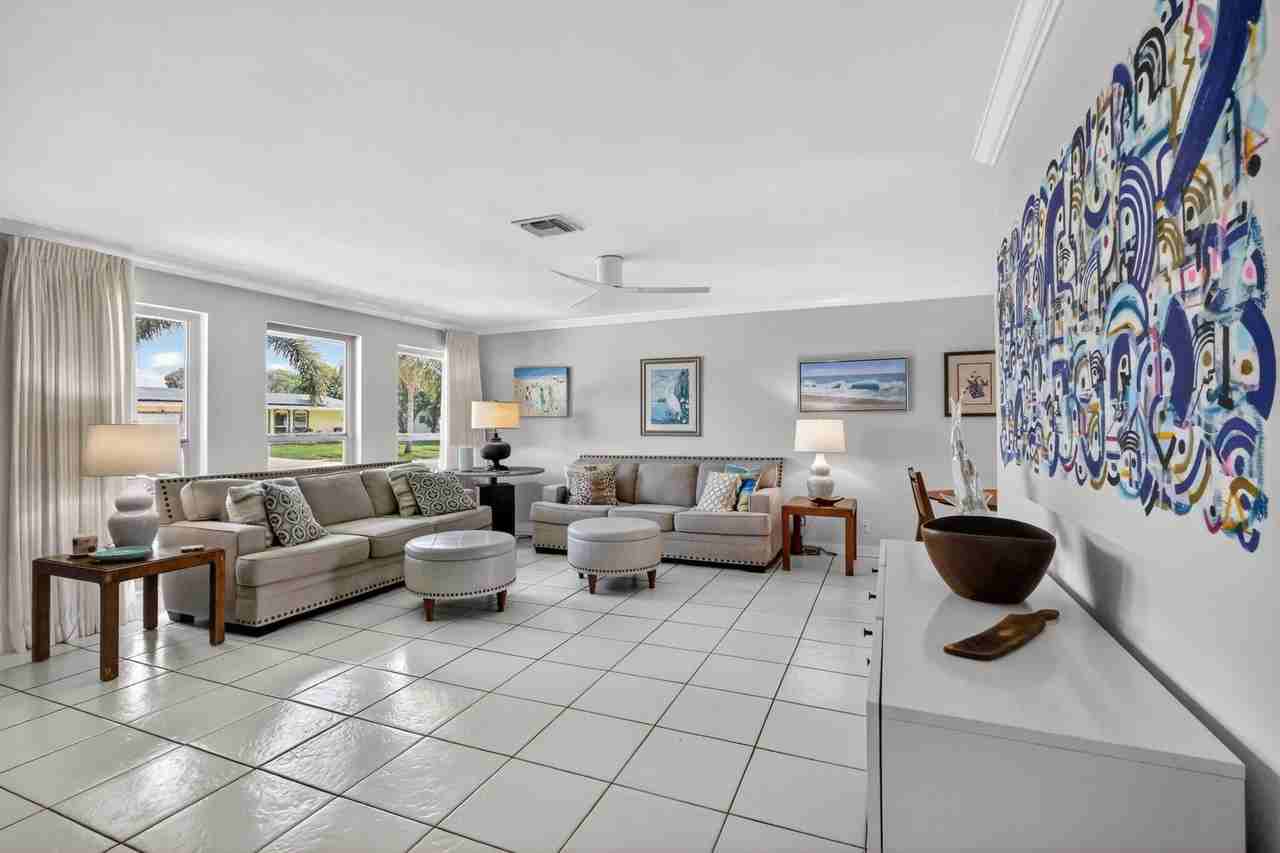 6372 Sleepy Willow Way - Photo 7 of 44