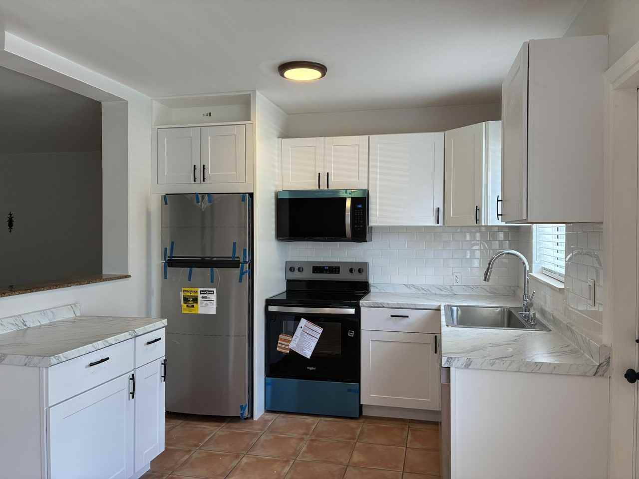 130 S Lakeside Dr #1 - Photo 6 of 11