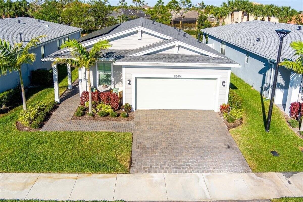 11349 Sw Lyra Dr - Photo 2 of 25