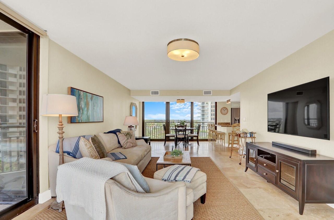 3000 N Ocean Dr #7H - Photo 2 of 37