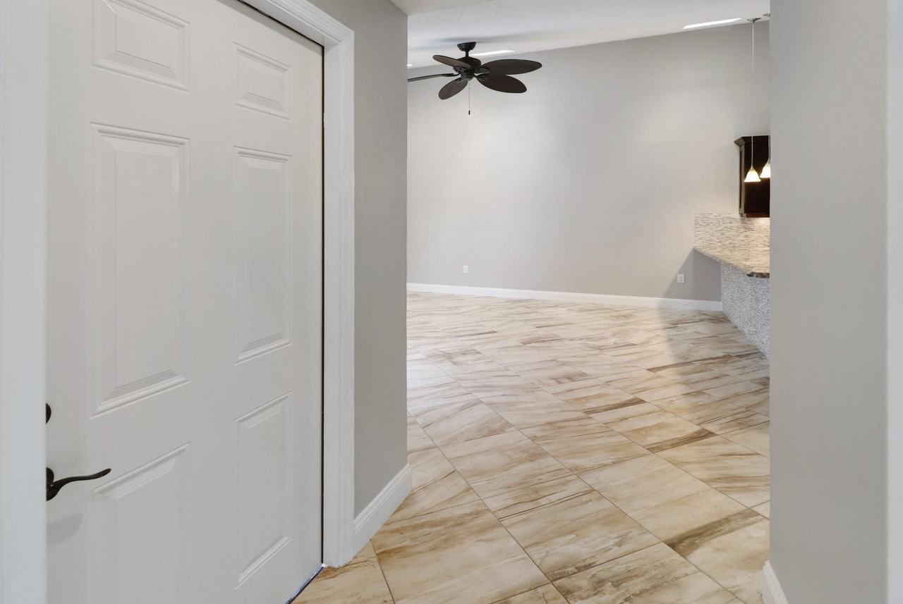 9713 Boca Gardens Pkwy #D - Photo 3 of 21