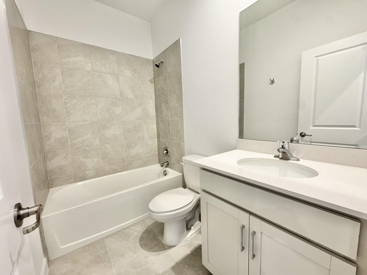 14122 Sw Thorens Dr - Photo 7 of 27