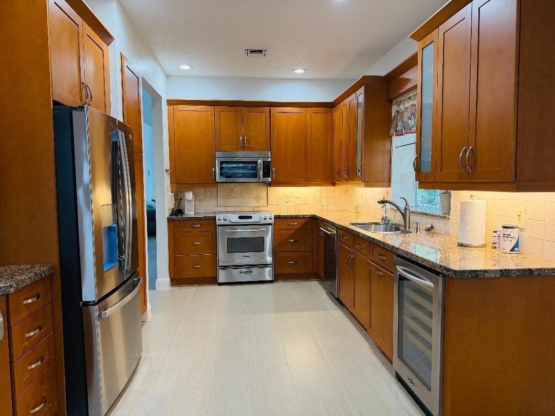 5855 Nw 42nd Way - Photo 6 of 42