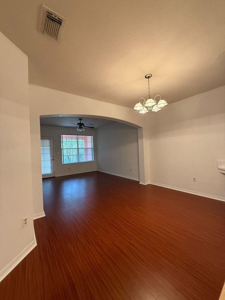106 Sw Peacock Blvd #4-205 - Photo 2 of 36