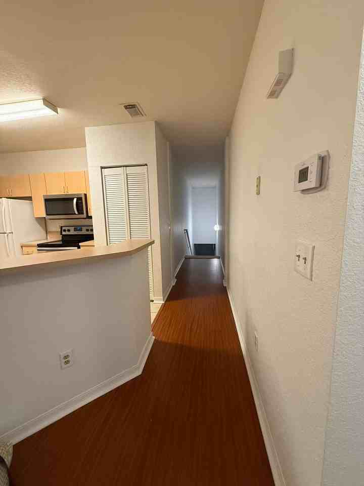 106 Sw Peacock Blvd #4-205 - Photo 3 of 36