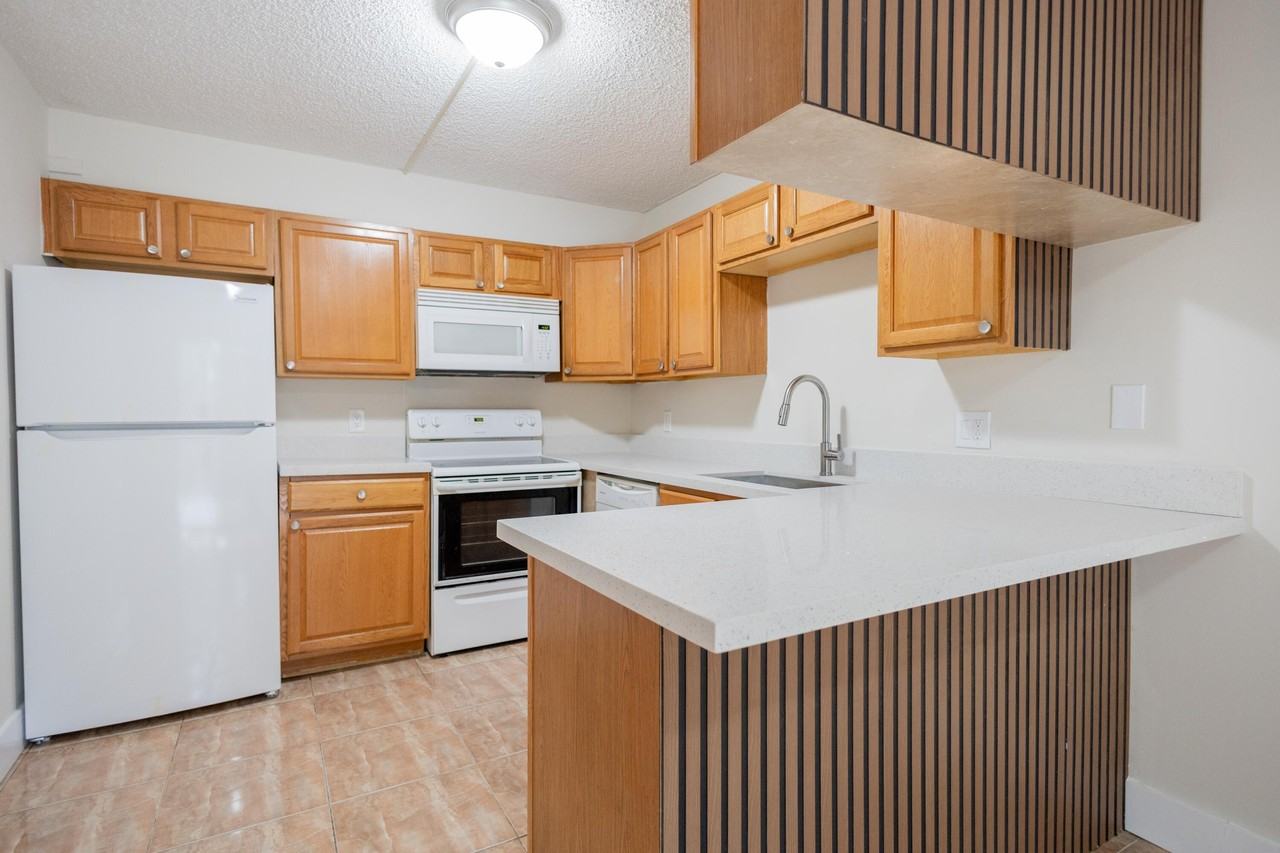 317 Woodland Rd - Photo 2 of 16