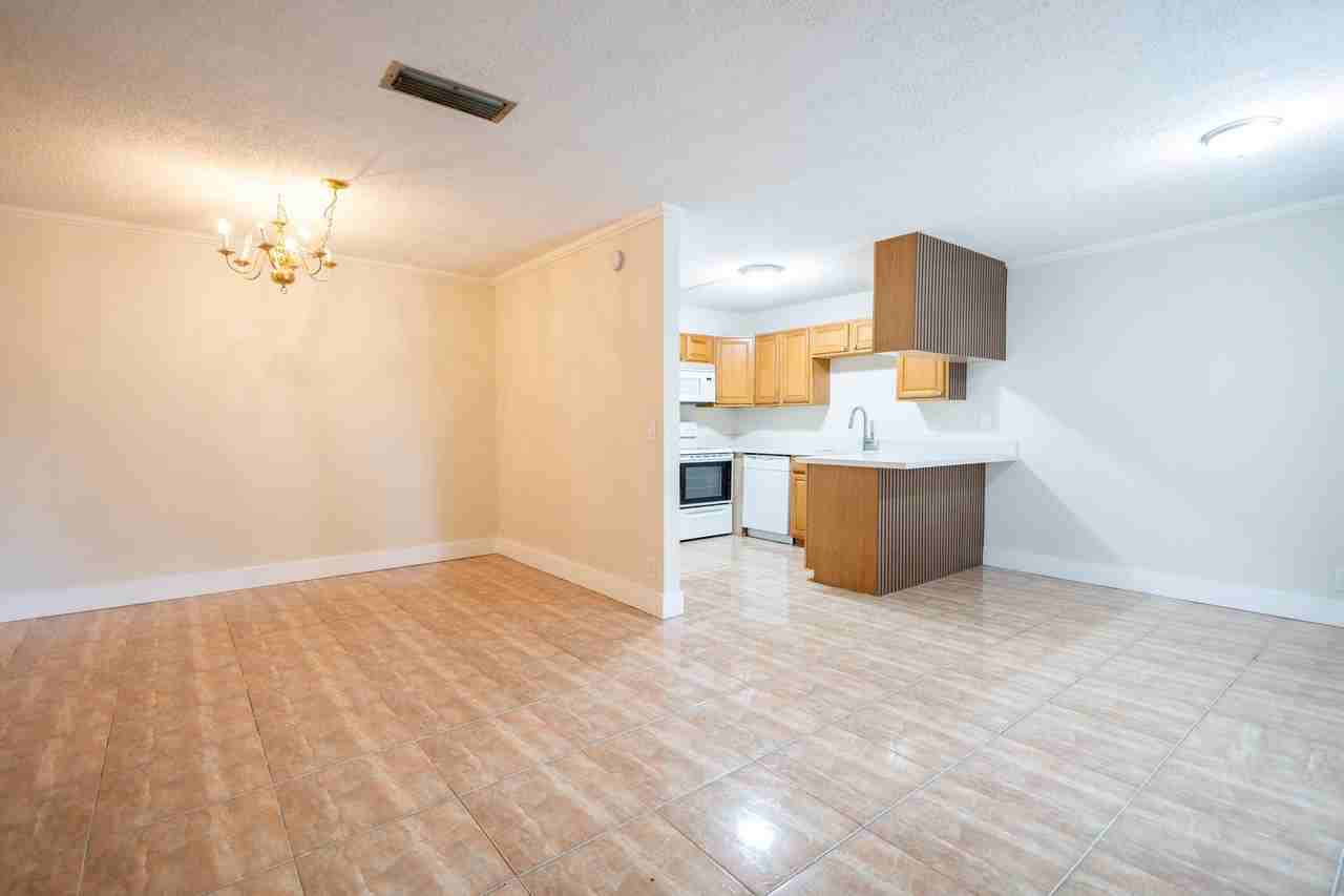 317 Woodland Rd - Photo 4 of 16
