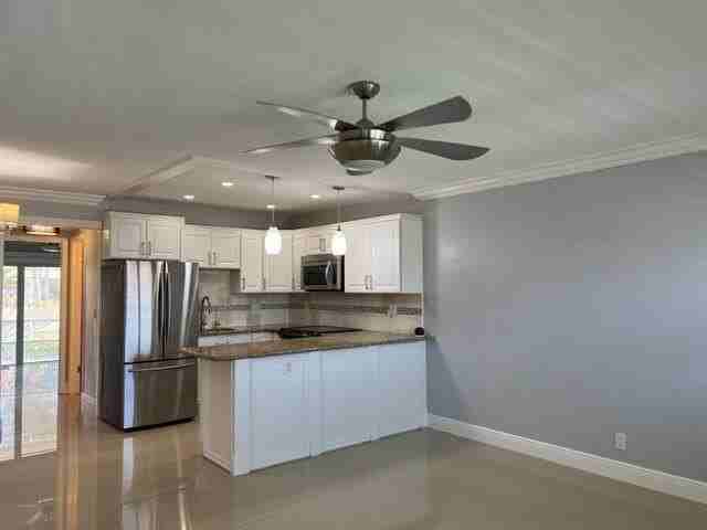 800 Horizons W #211 - Photo 3 of 22