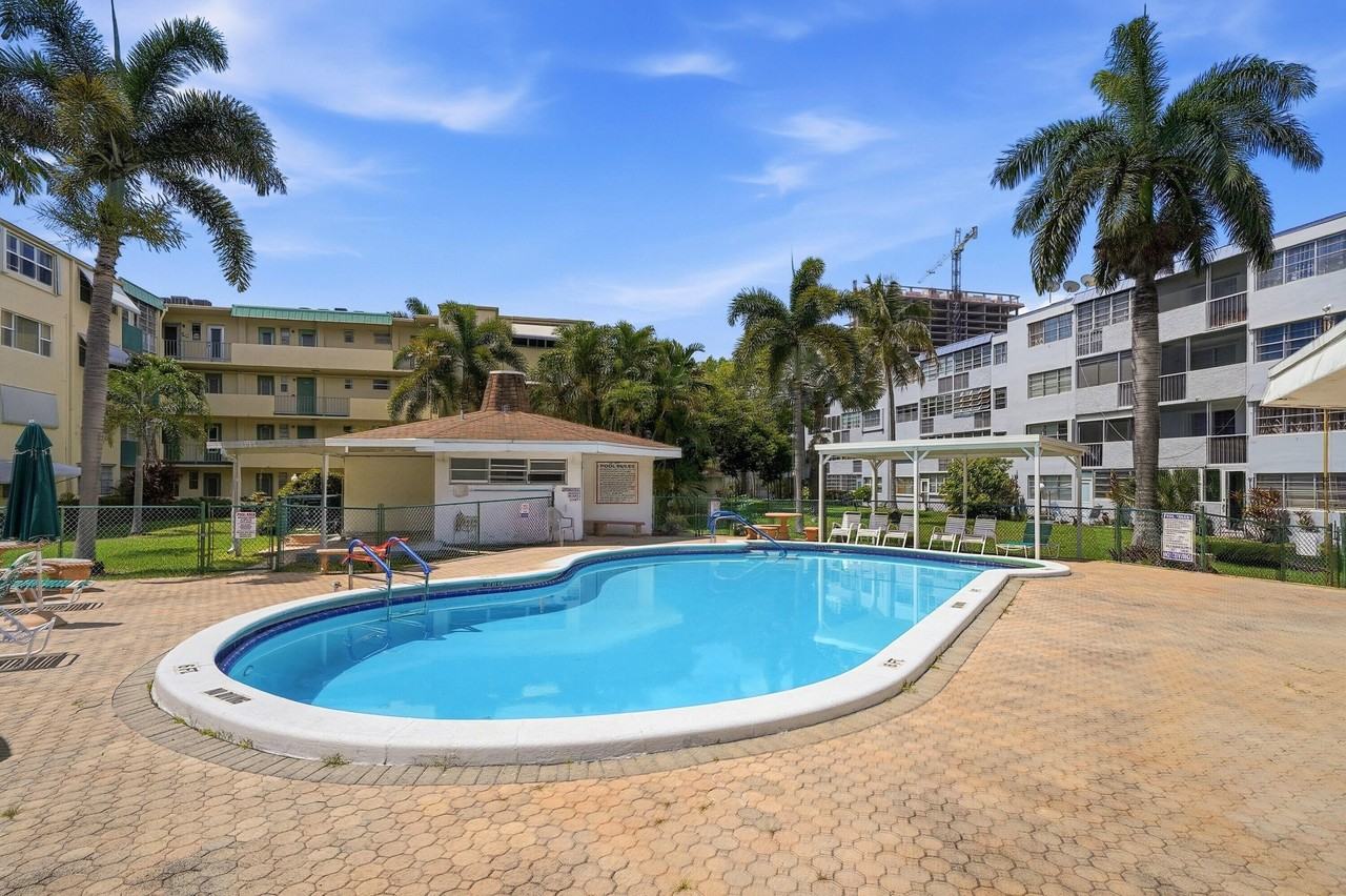 1333 E Hallandale Beach Blvd #335 - Photo 2 of 27
