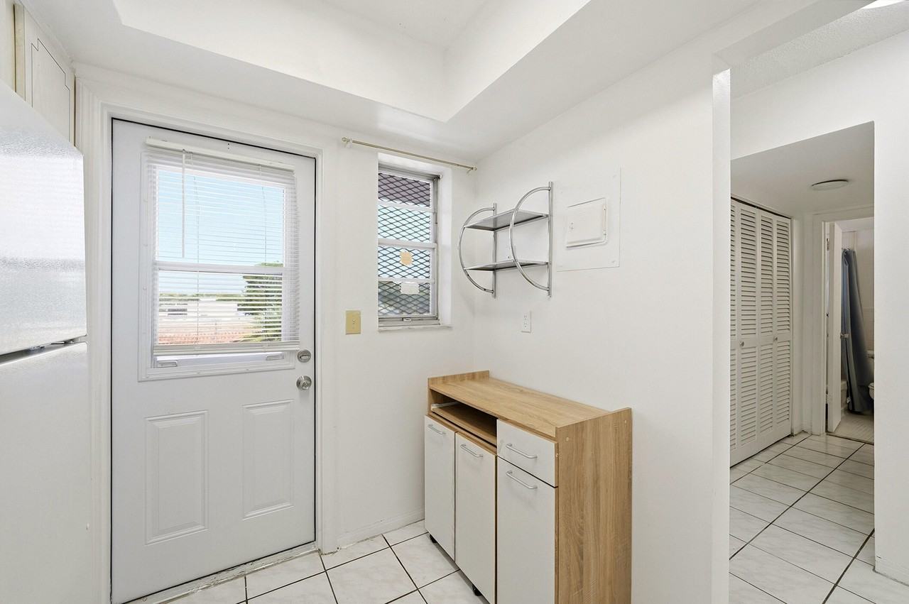 1333 E Hallandale Beach Blvd #335 - Photo 6 of 27