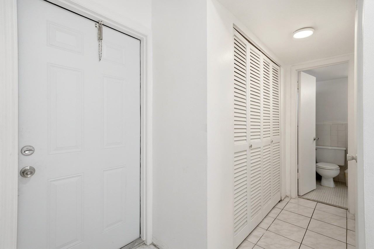 1333 E Hallandale Beach Blvd #335 - Photo 7 of 27