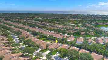 featured image of 211 E River Park Dr