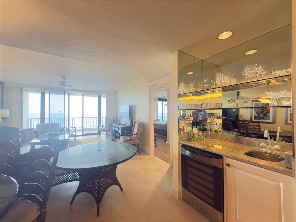 800 Ocean Dr #404 - Photo 7 of 34