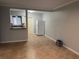 5431 Ne 22nd Ter - Photo 1 of 1