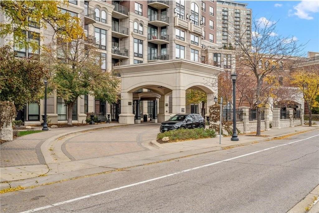 500 E Grant St #2406