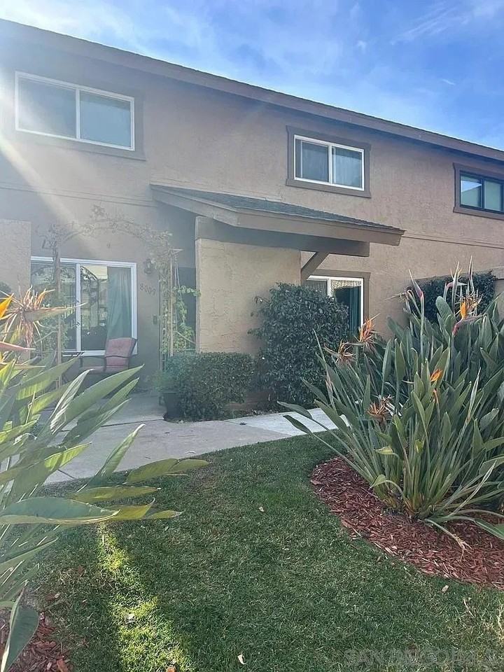 8009 Calle Fanita - Photo 4 of 26