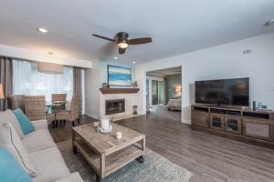 featured image of 1562 Camino Del Mar #535