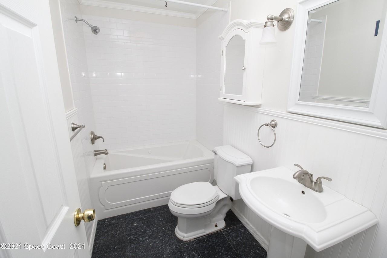 2168 Tarrytown Ln Ne - Photo 7 of 13