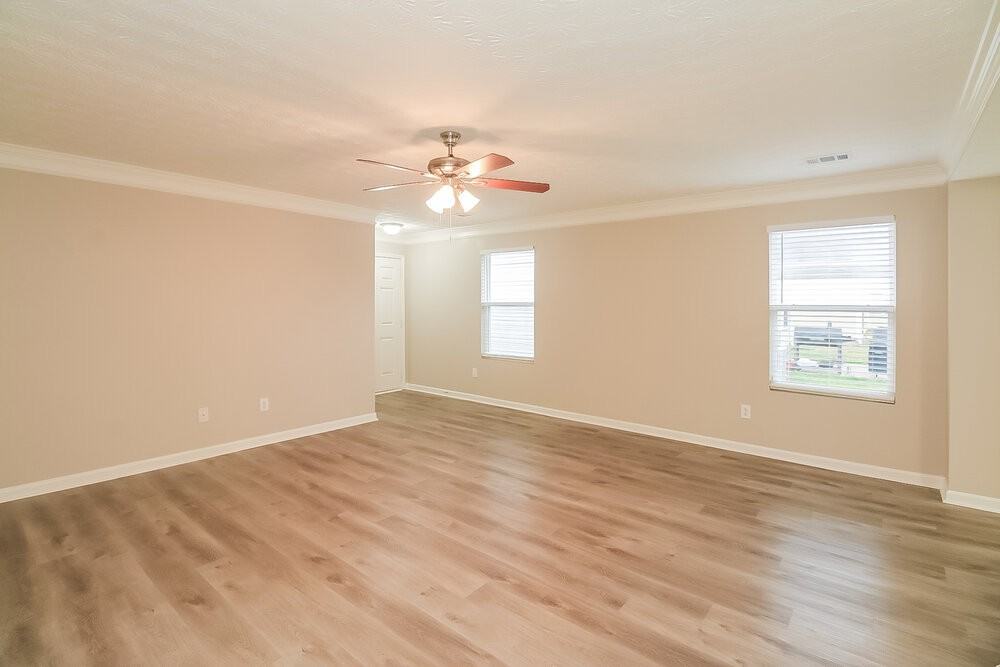 5616 Sable Way - Photo 3 of 15