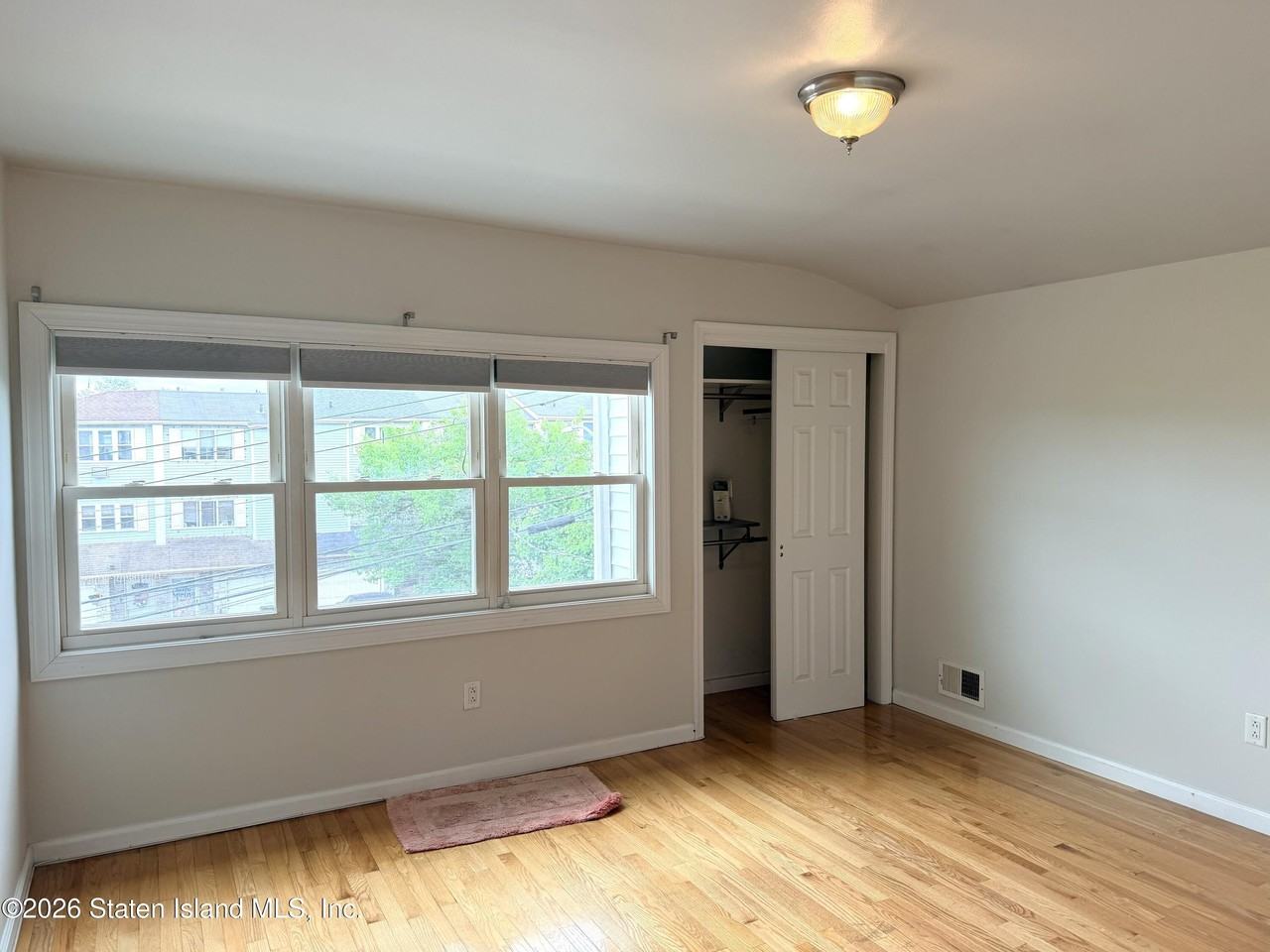 149 Wirt Ave - Photo 5 of 21