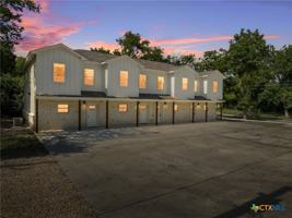 featured image of 209 S 18th St #C