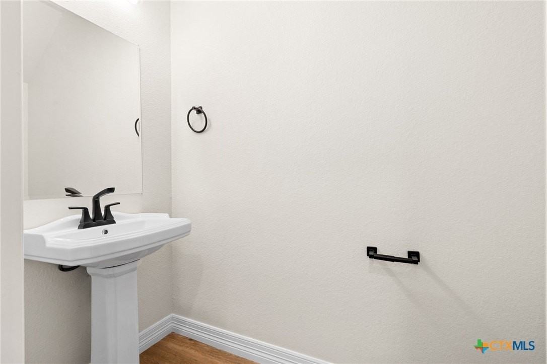 209 S 18th St #C - Photo 7 of 20