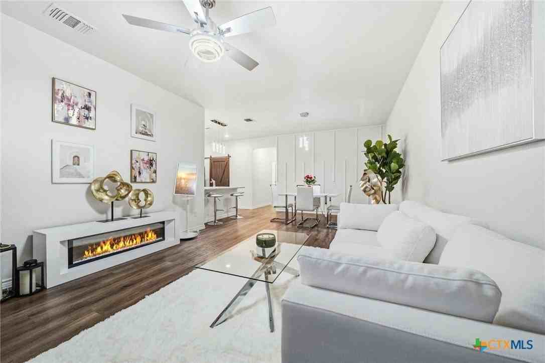 5109 Rose Petal Ct - Photo 5 of 25