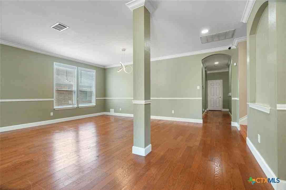 108 Colt Loop - Photo 2 of 41