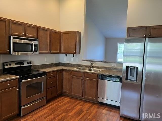 3629 Mariner Dr - Photo 2 of 9