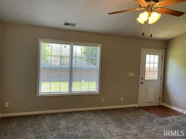 3629 Mariner Dr - Photo 5 of 9