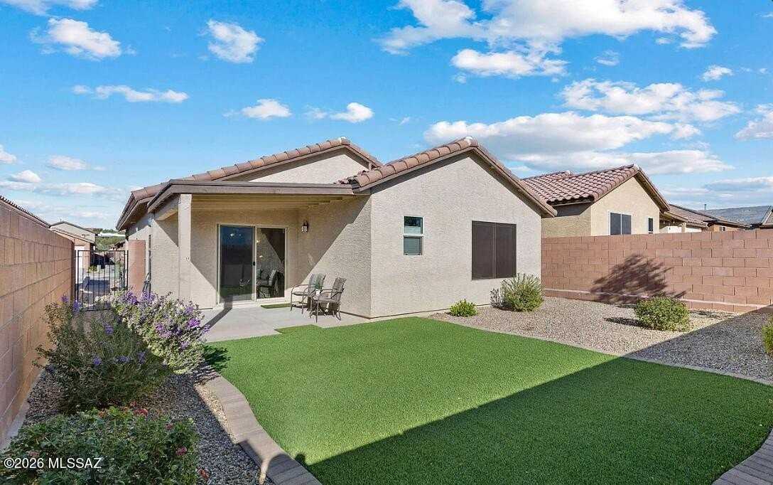 9306 N Agave Gold Rd - Photo 2 of 2