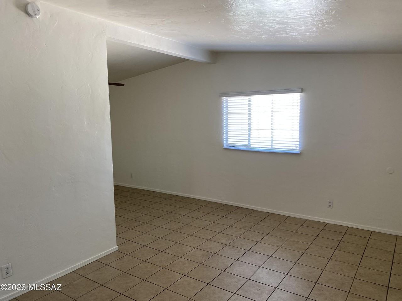 1415 E Elm St #1 - Photo 2 of 17