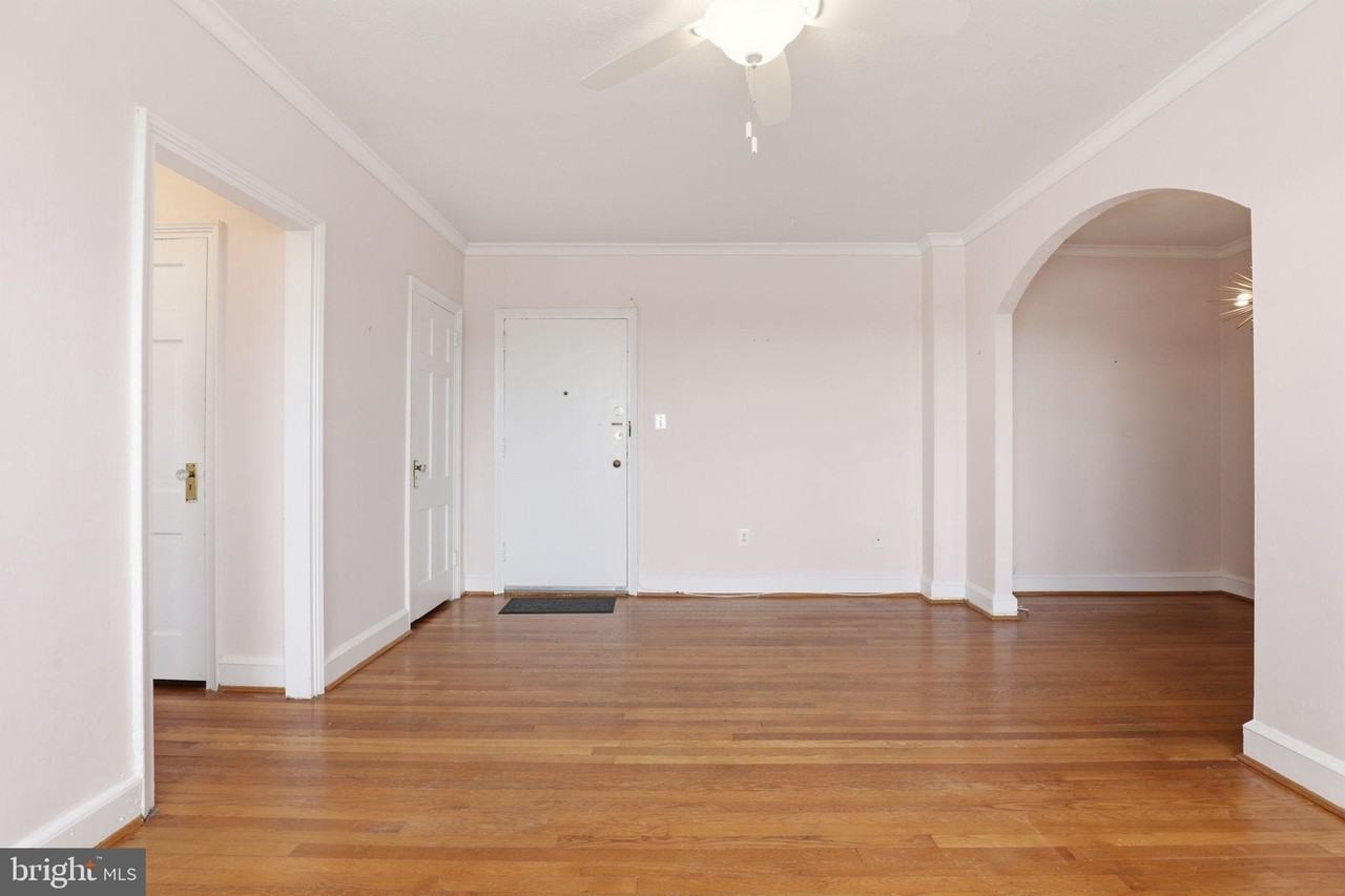 1365 Kennedy St Nw #506 - Photo 4 of 21
