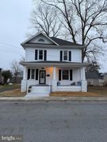 402 N 2nd St - Photo 1 of 1
