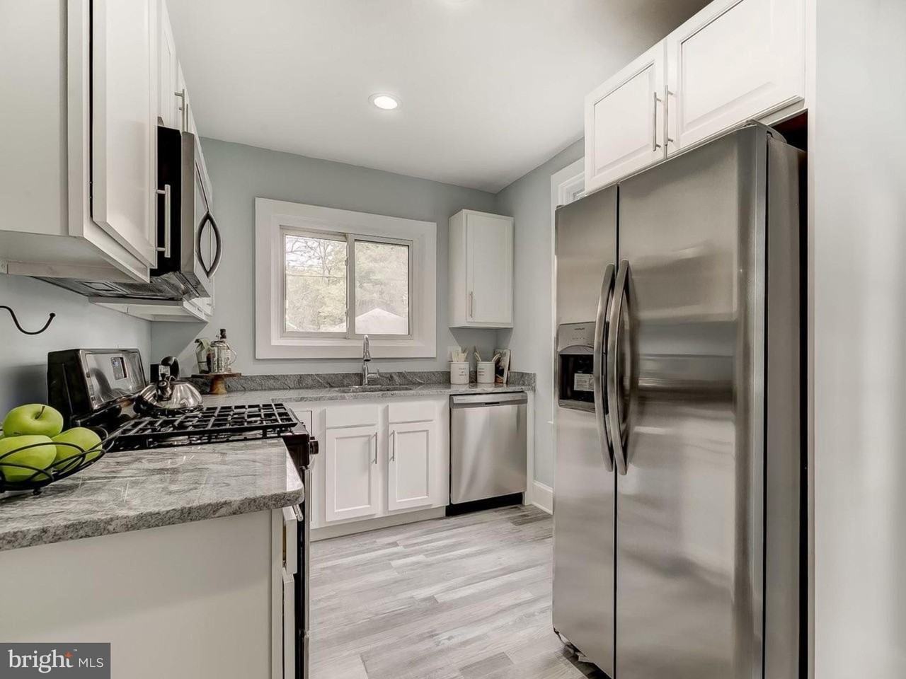 4813 Crowson Ave - Photo 6 of 39