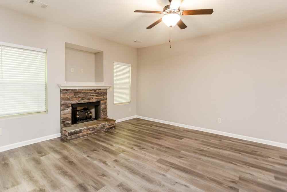 137 Bethany Manor Dr - Photo 5 of 17