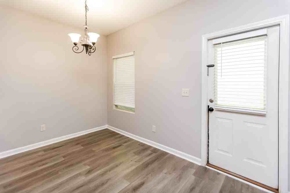 137 Bethany Manor Dr - Photo 6 of 17