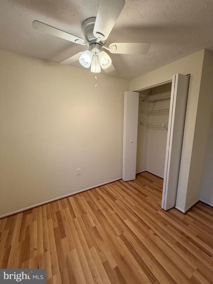 23 Ivy Oak Ct - Photo 7 of 15