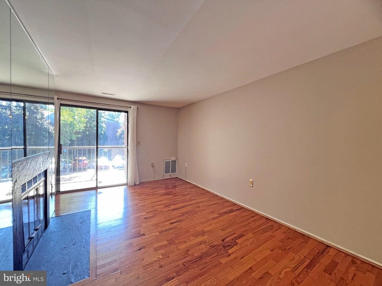 18140 Chalet Dr #204 - Photo 5 of 22