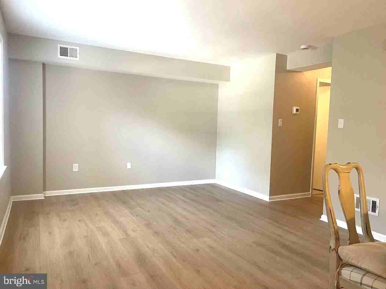 10257 Arizona Cir #78 - Photo 3 of 15