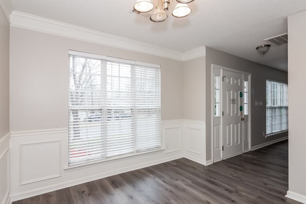 5937 Hedgecrest Pl - Photo 6 of 17
