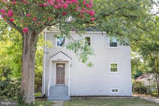 8511 Potomac Ave - Photo 1 of 1