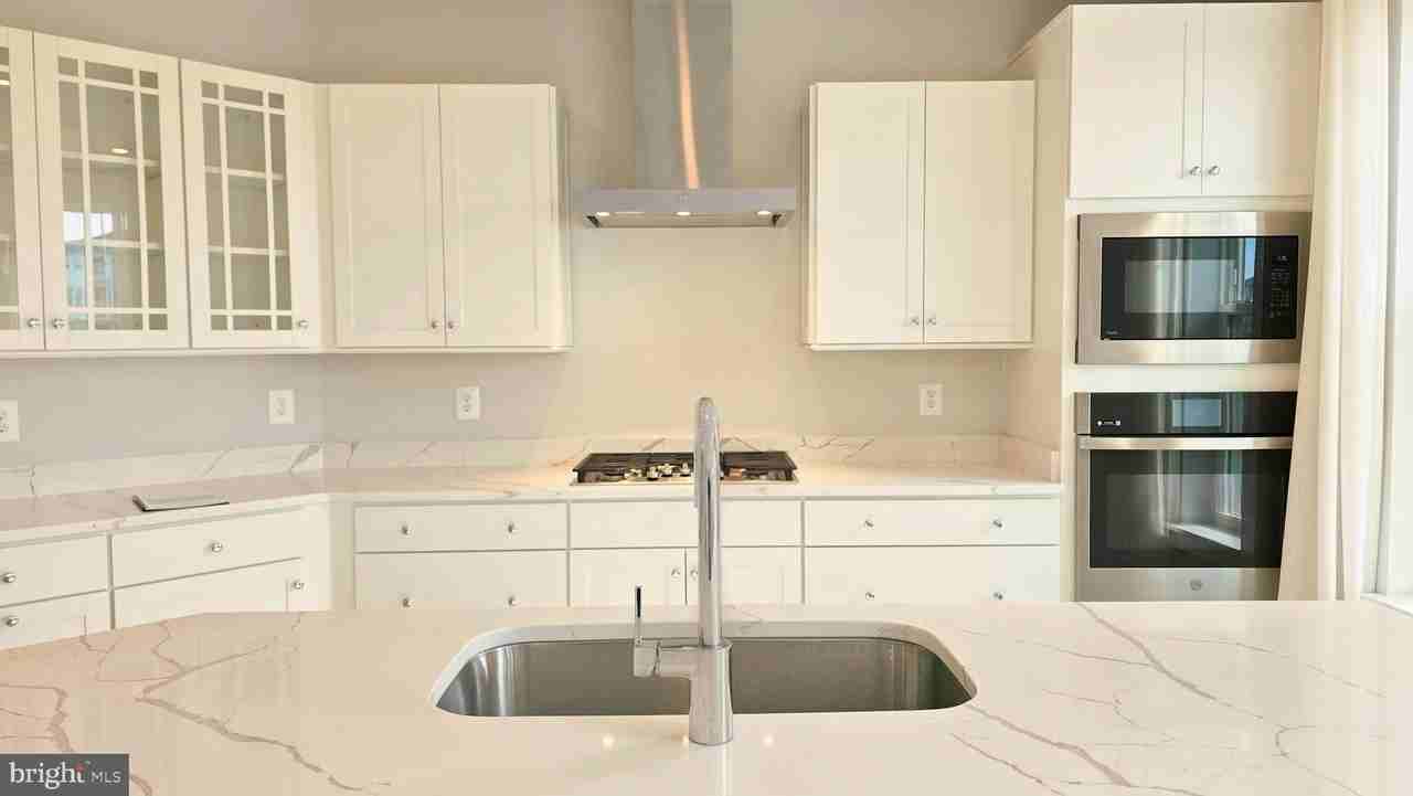 230 Switchgrass Way #21 - Photo 3 of 46